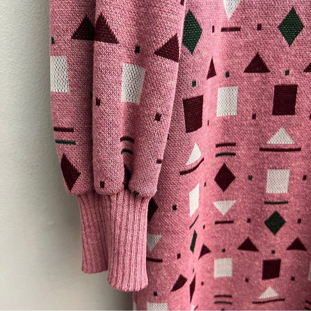 1960s Vintage Kimberly Pink Geometric Sweater Dress, Size Medium - Picture 7 of 9